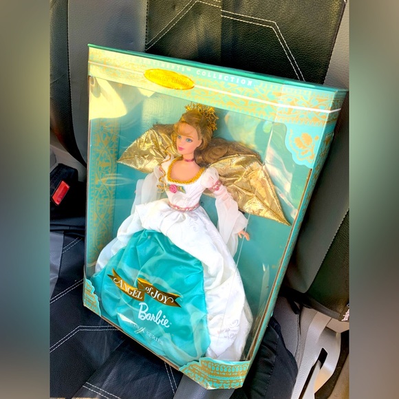 “Angel of Joy” Barbie - Picture 1 of 4